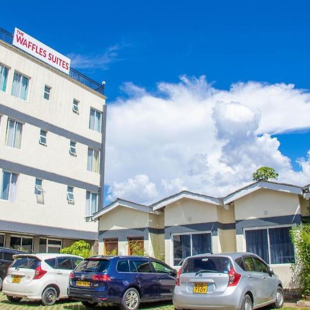 Waffles Suites Nakuru Zewnętrze zdjęcie