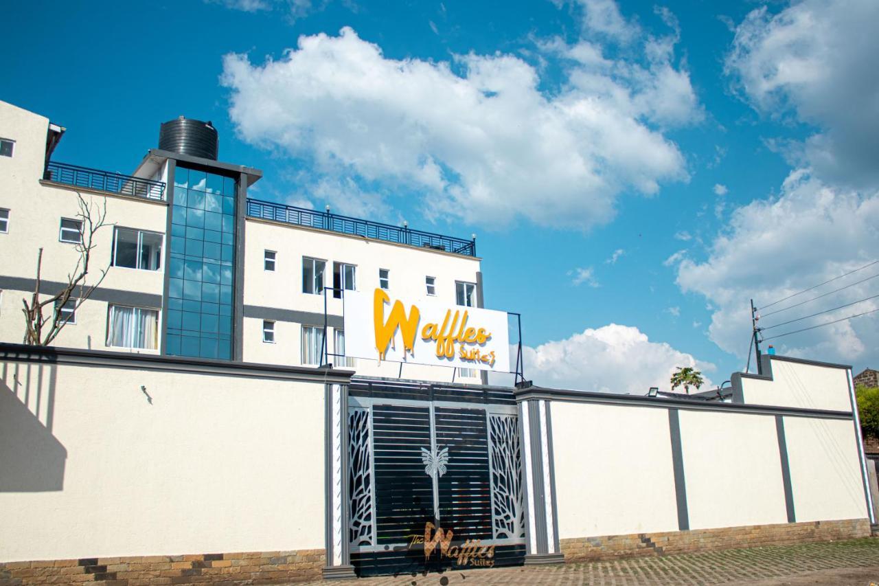 Waffles Suites Nakuru Zewnętrze zdjęcie