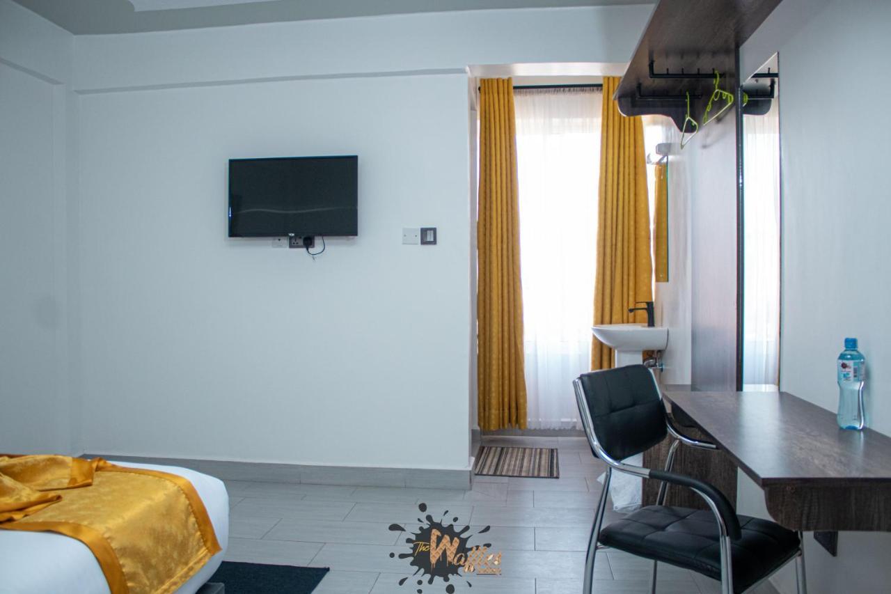 Waffles Suites Nakuru Zewnętrze zdjęcie