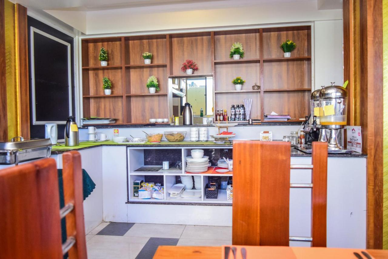 Waffles Suites Nakuru Zewnętrze zdjęcie