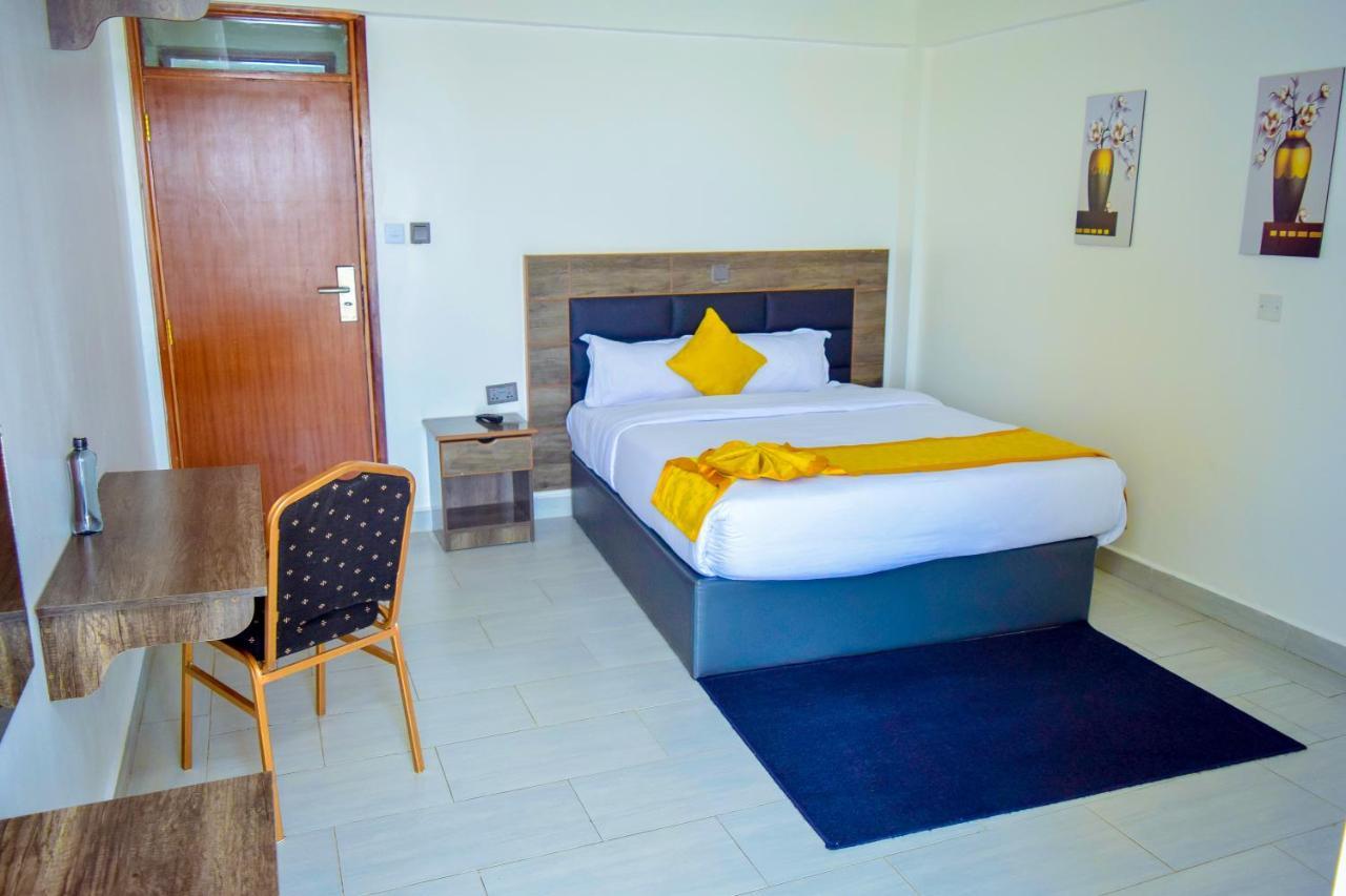 Waffles Suites Nakuru Zewnętrze zdjęcie