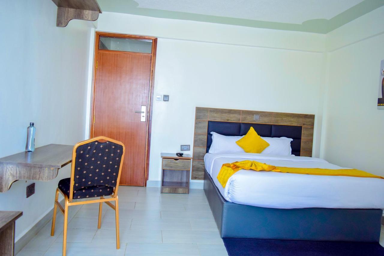 Waffles Suites Nakuru Zewnętrze zdjęcie