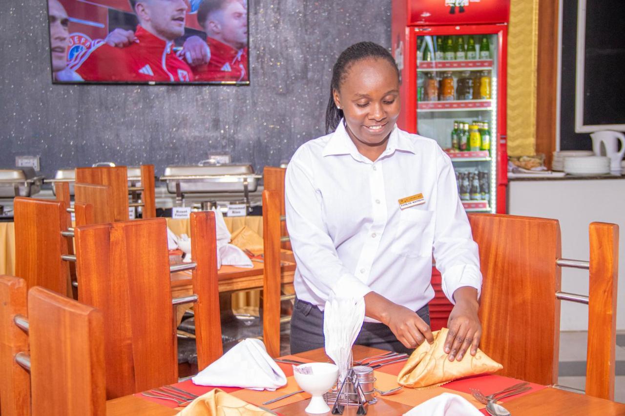 Waffles Suites Nakuru Zewnętrze zdjęcie