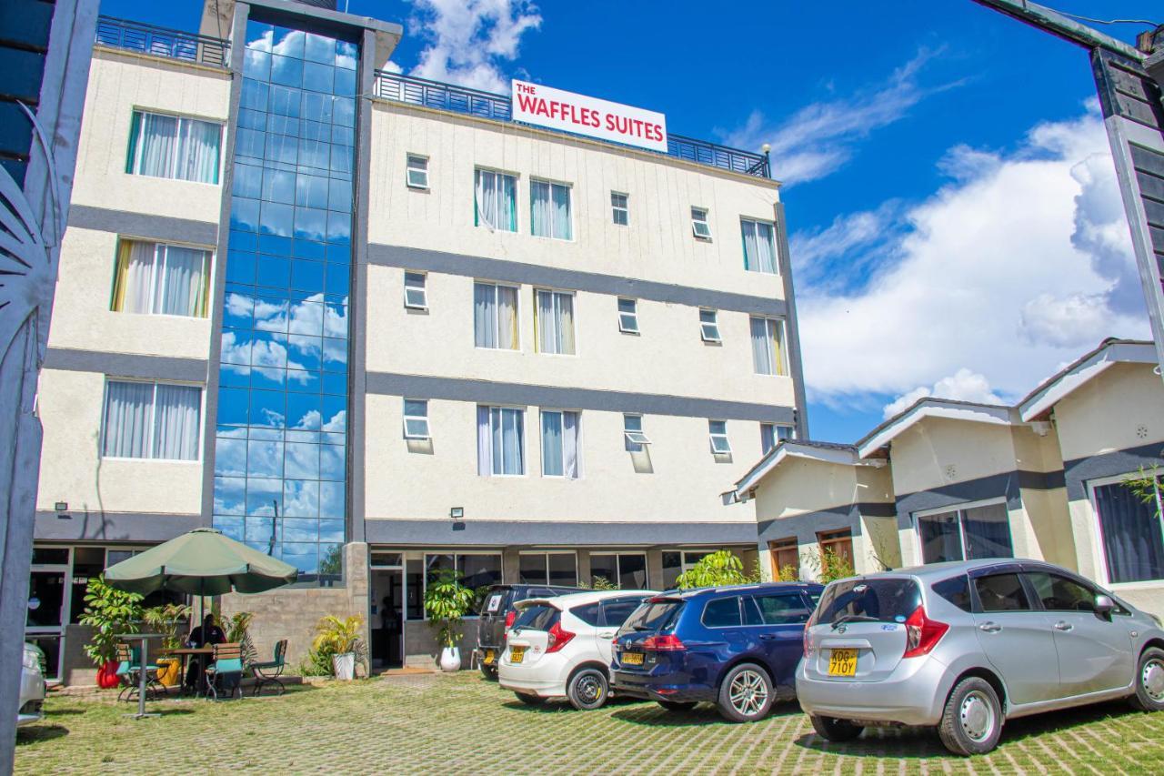 Waffles Suites Nakuru Zewnętrze zdjęcie